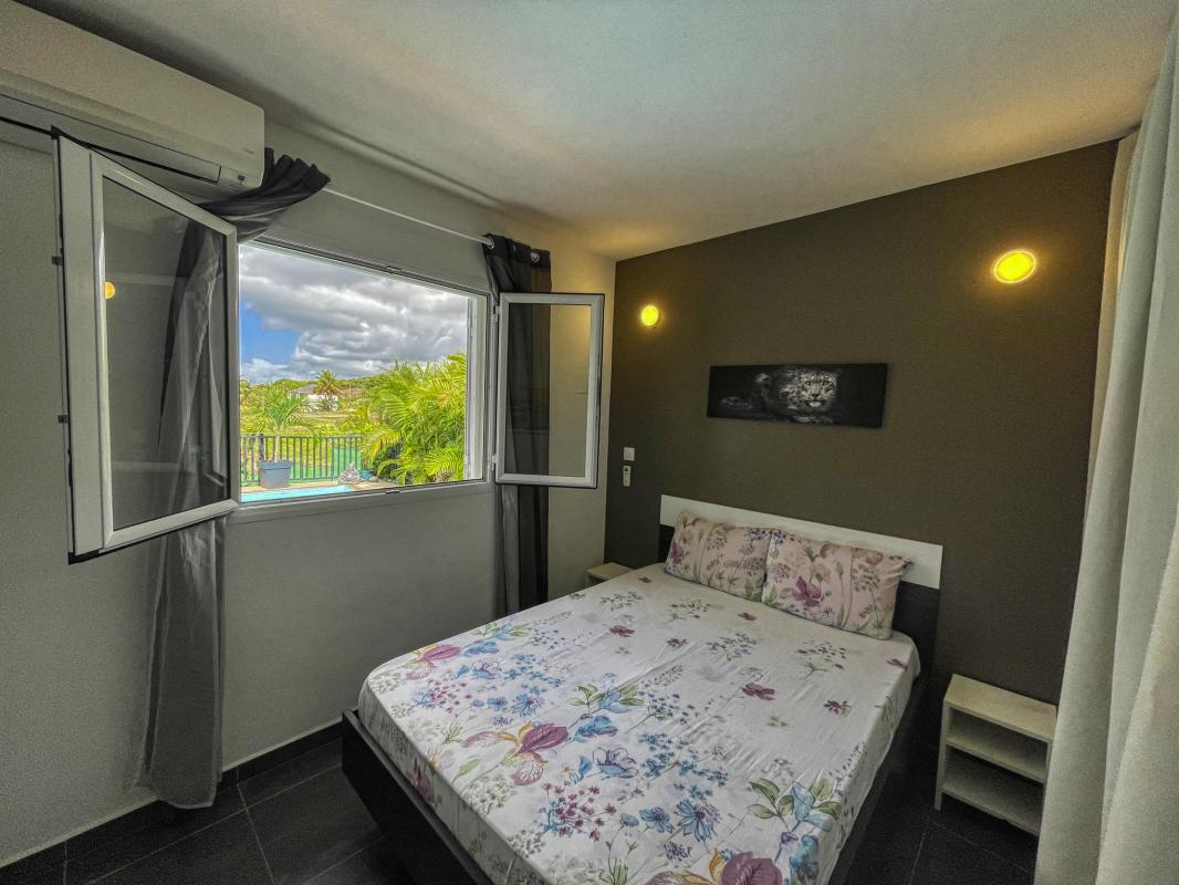 Location Villa 3 chambres Sainte Anne Guadeloupe-chambre-17